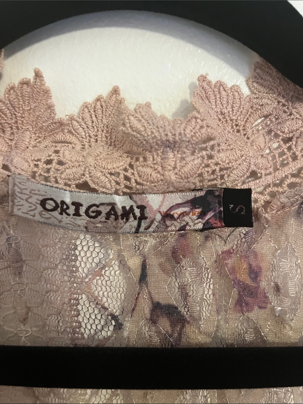 Origami Lace Floral Sheer Vest in Dusty Rose and Mauve Accents - Picture 2 of 4